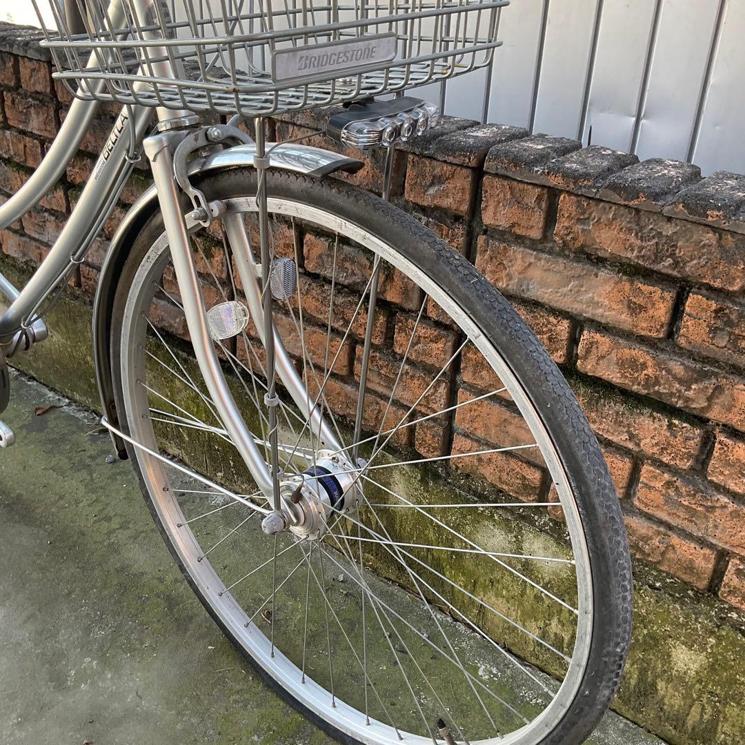 ブリヂストン 自転車 ベルトラ 27インチ 変速/鍵/オートライト/カゴ付き