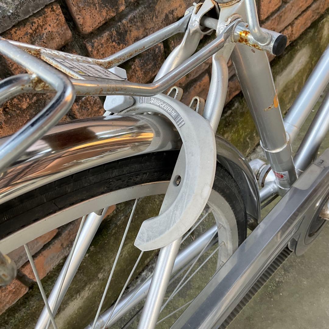 ブリヂストン 自転車 ベルトラ 27インチ 変速/鍵/オートライト/カゴ付き
