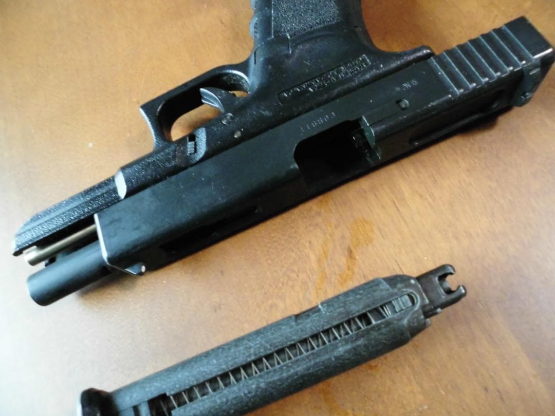 KSC GLOCK G18C　ガスブロプラスチック製