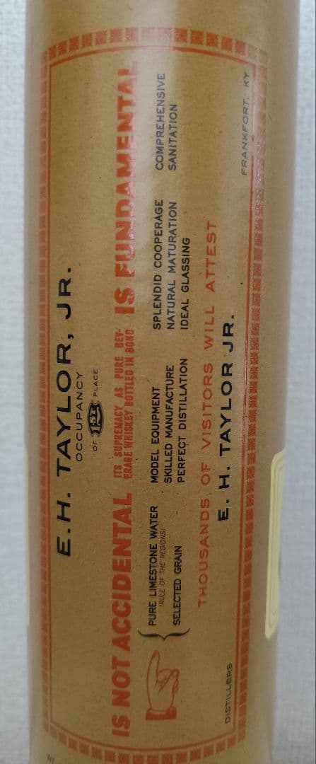 ★コロネルE.H.テイラースモールバッチ バーボン750ml