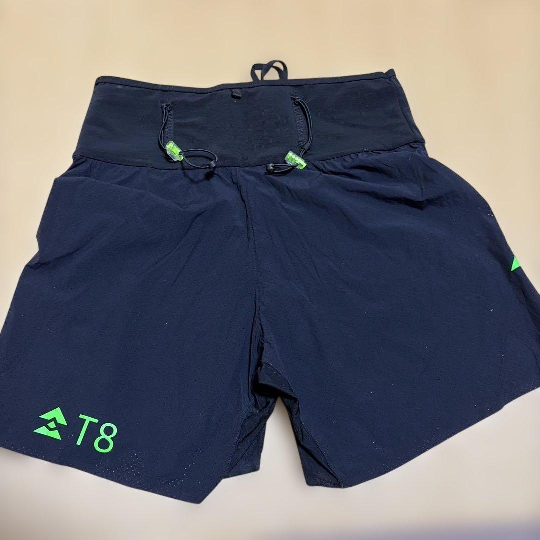 T8 Ultra Sherpa Shorts Lサイズ　ランニングパンツ
