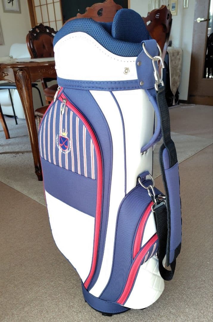 新品未使用。Kolwinコルウィン軽量キャディバッグ。ブリジストンボール6個付き