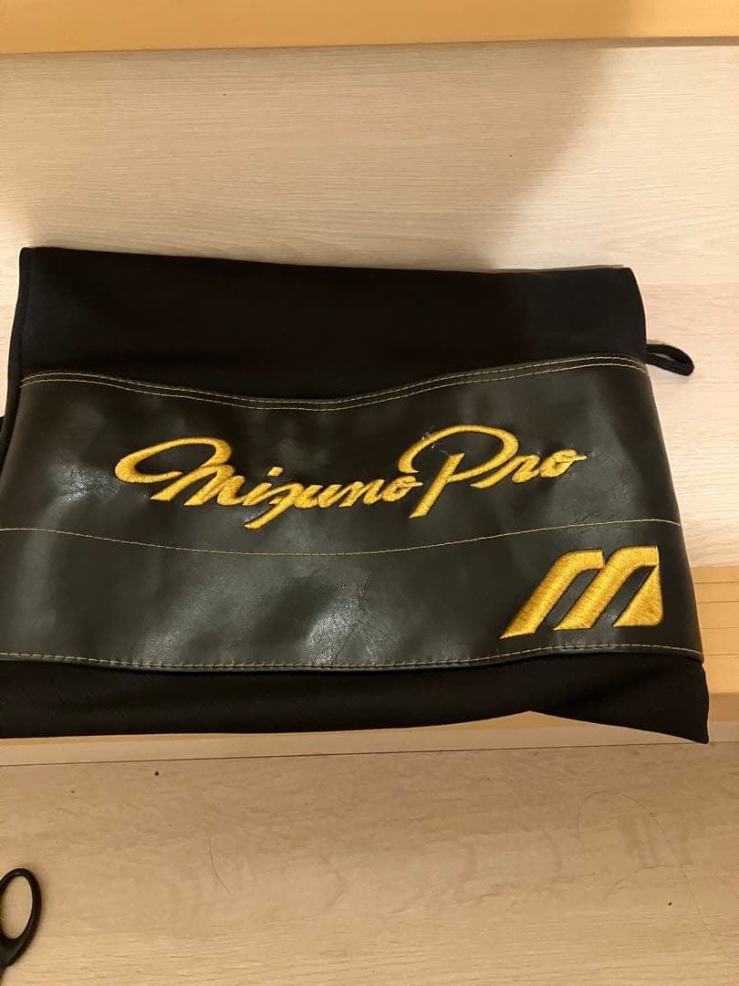 ミズノプロ　ビックM 復刻版硬式用グローブ