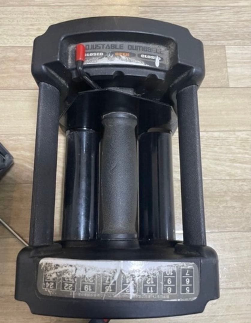 可変式ダンベル 2個セット 26kg 早い者勝ちです