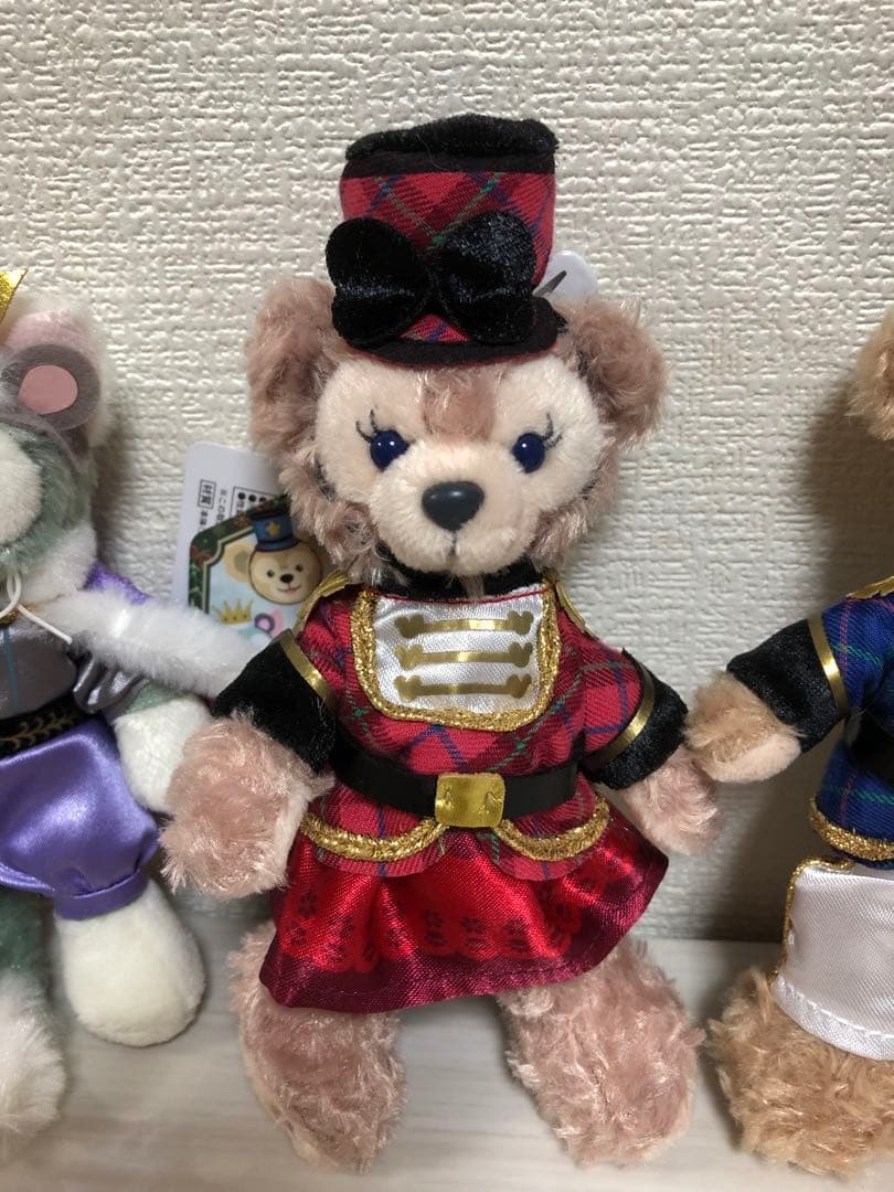 新品未使用❤️レアお顔厳選ダッフィー くるみ割り人形ぬいぐるみバッチセット