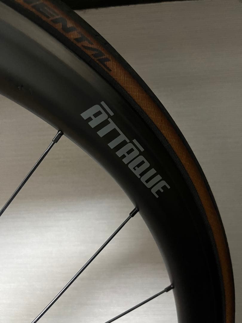 ATTITUDE 45 カーボンホイール