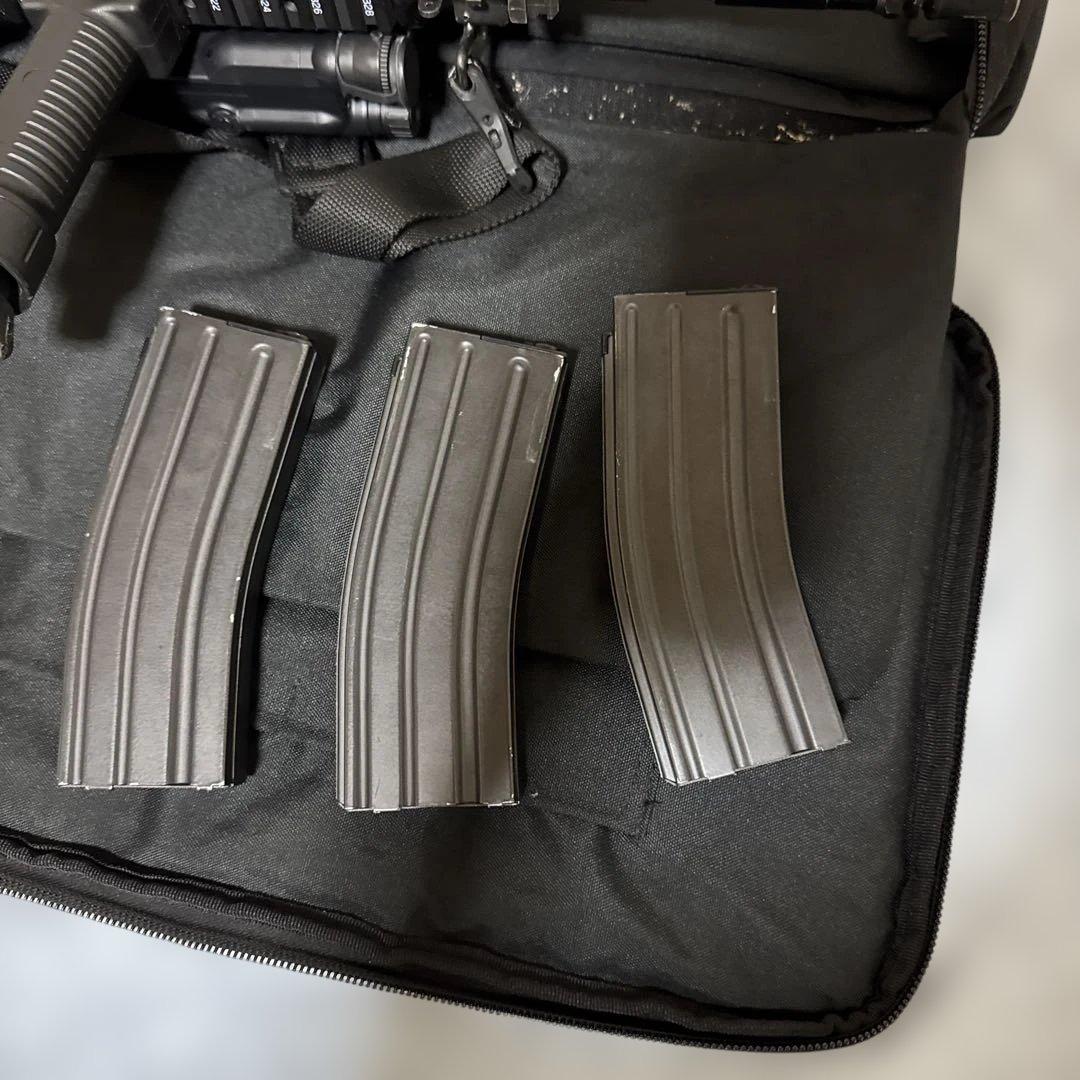 次世代電動ガン M4A1 バッテリー・マガジン付き