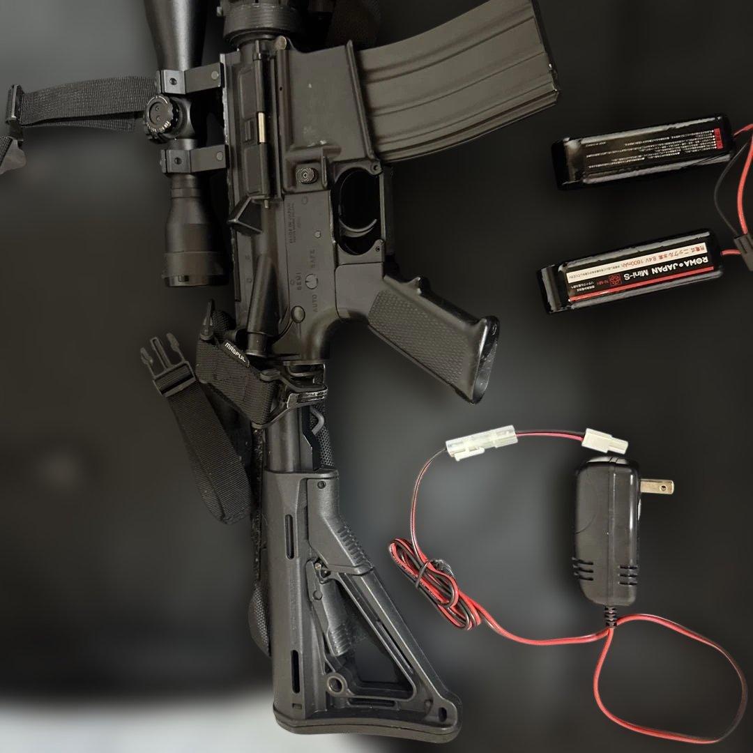次世代電動ガン M4A1 バッテリー・マガジン付き