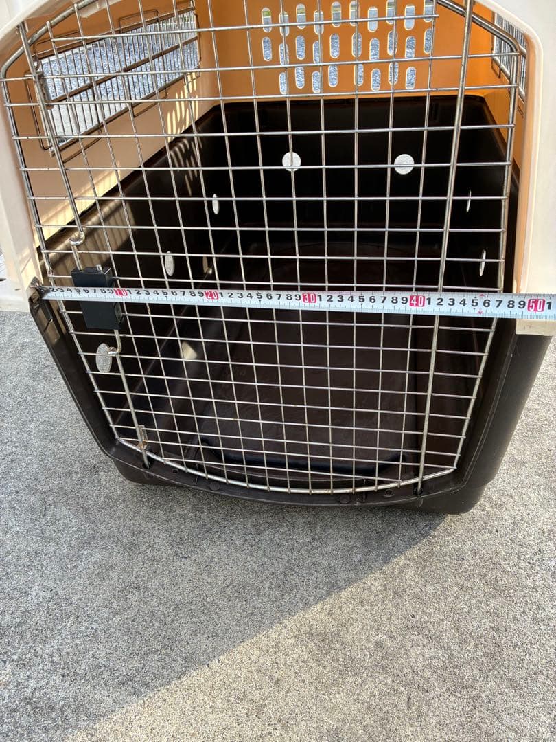 大型犬用プラスチックケージ