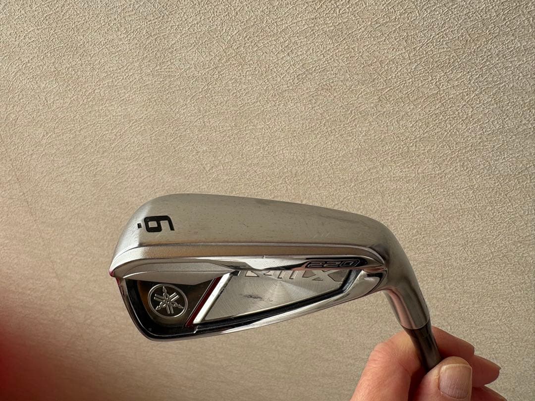 ヤマハRMX220のアイアン6本です。