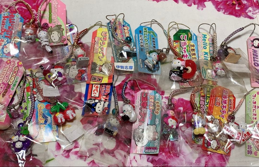 【最終値下げ】ご当地キティ　147個　まとめ売り