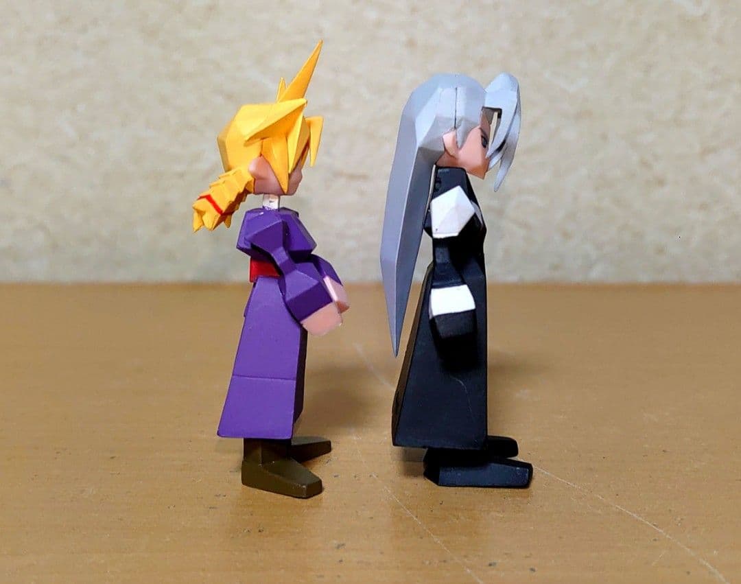 FF7 ファイナルファンタジー7 シークレット クラウド 女装 ミニフィギュア