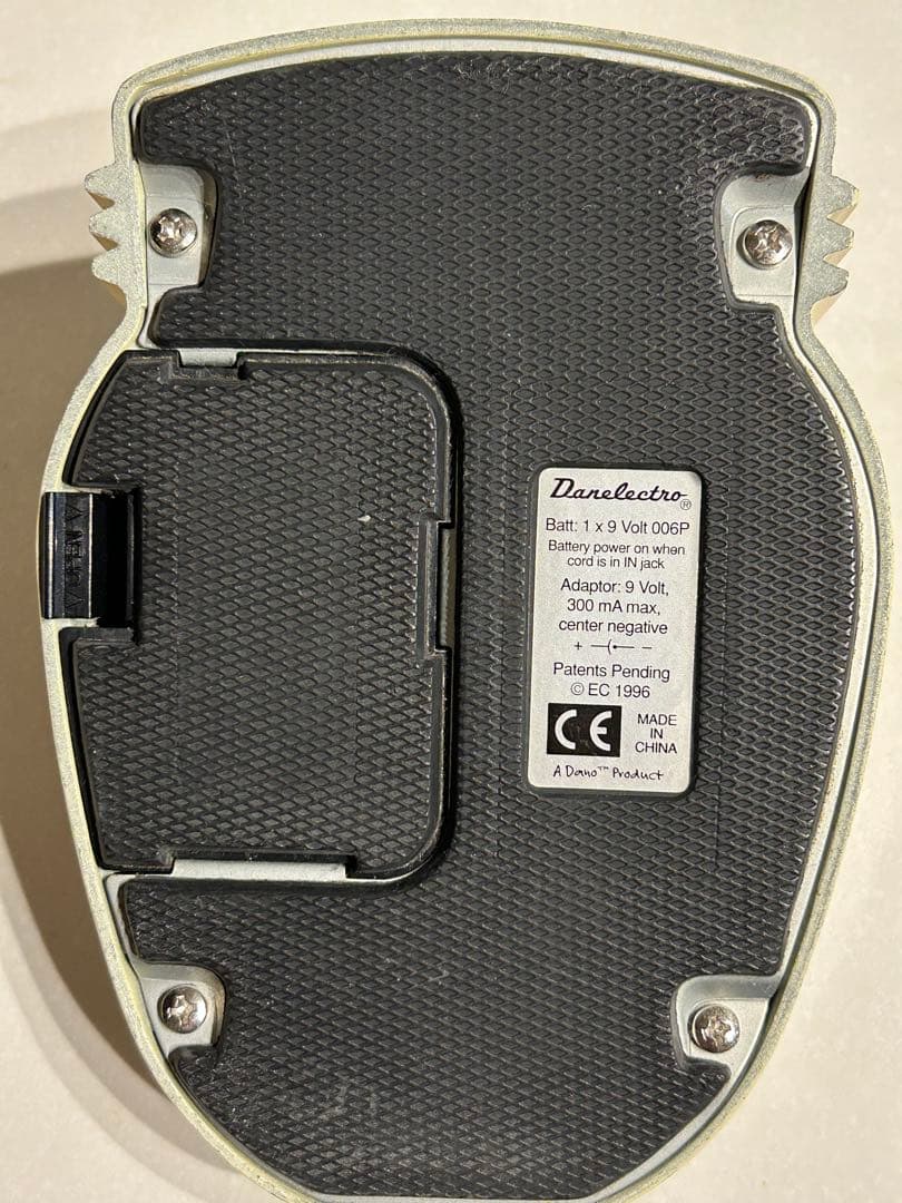 レア　danelectro ダンエレクトロ　daddyo オーバードライブ