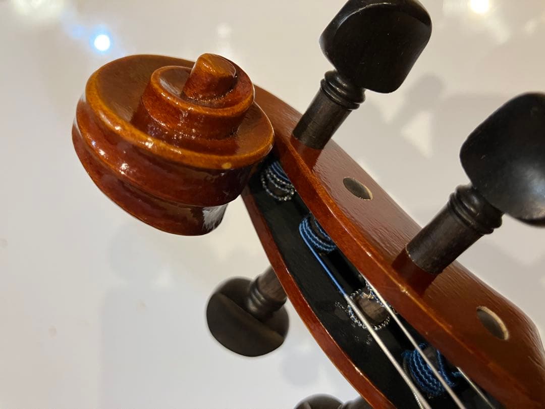 鈴木　SUZUKI ヴァイオリン1/8 NO230 2024年