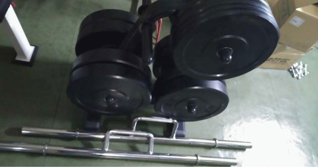 引取神奈川　バンパープレート210kg・プレートツリー