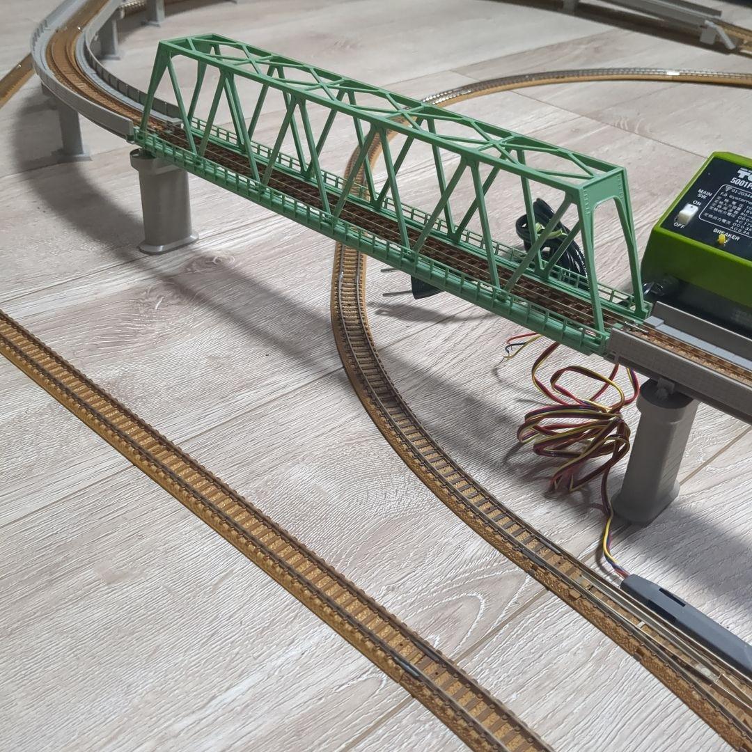 TOMIX　複線レイアウト　ポイント、ホーム付き