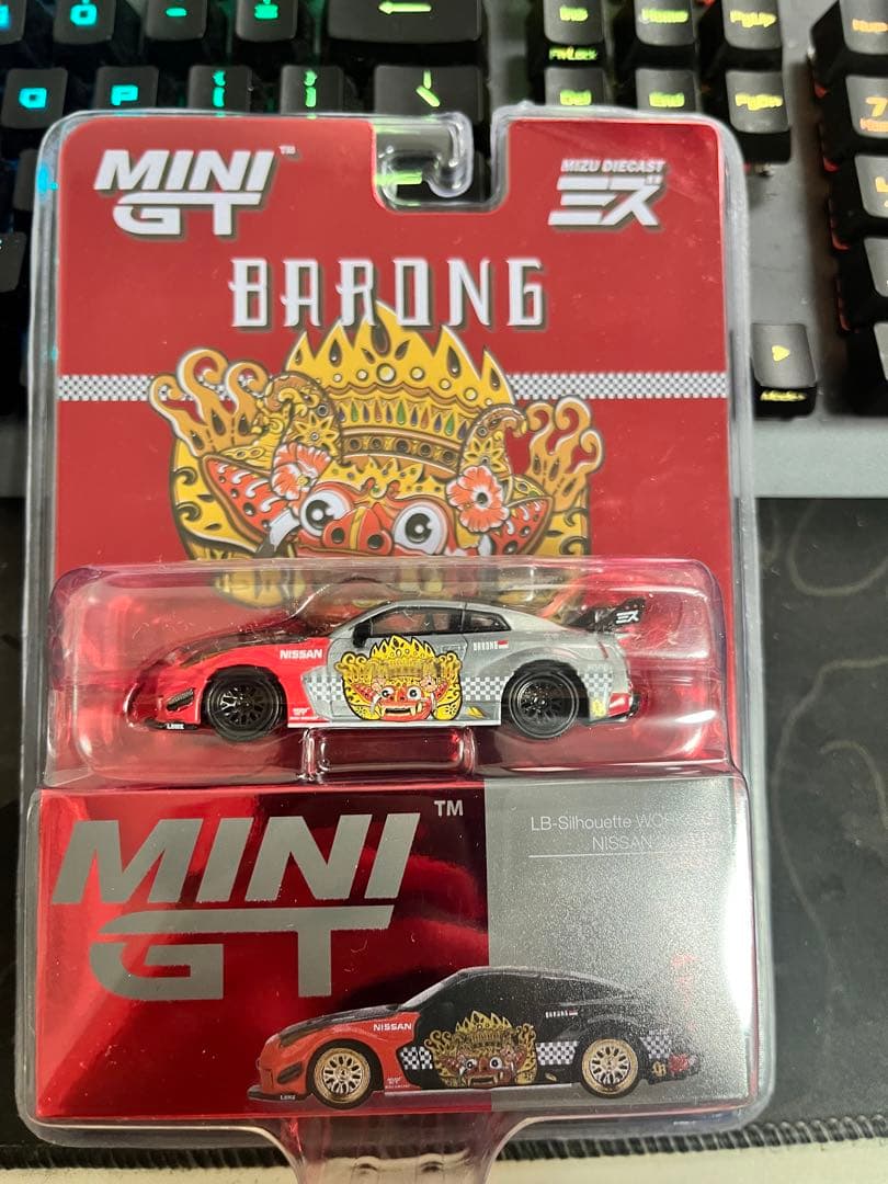 Minigt ミニGT リバティーウォーク　LBWK r35 GTR チェイス