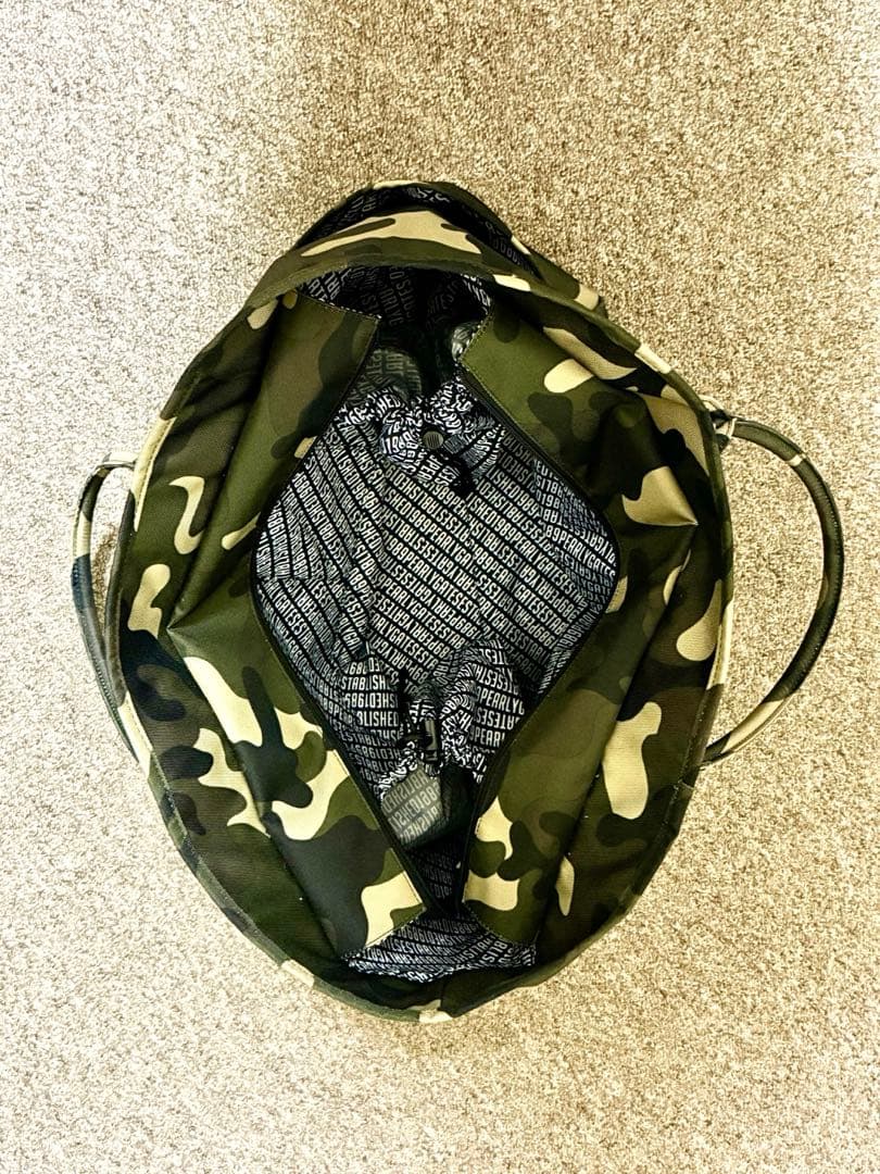 希少　完全完売品　大人気✨カモフラ　パーリーゲイツ　ロッカーバッグ