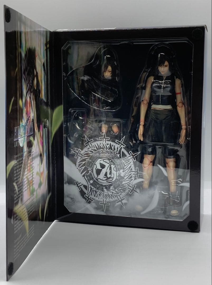 PLAY ARTS改 ティファ・ロックハート アクション フィギュア FFⅦ