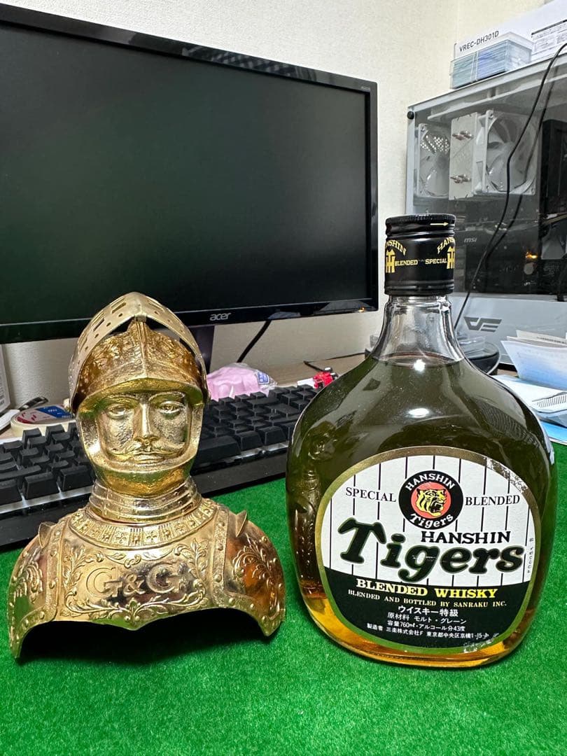Hanshin Tigers ブレンデッドウイスキーニッカボトルカバー西洋甲冑