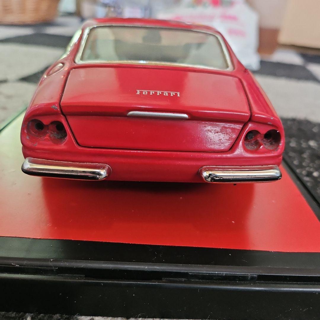 １/18 Ferrari　365gtb/4 廃盤希少モデル　ホットウィール製