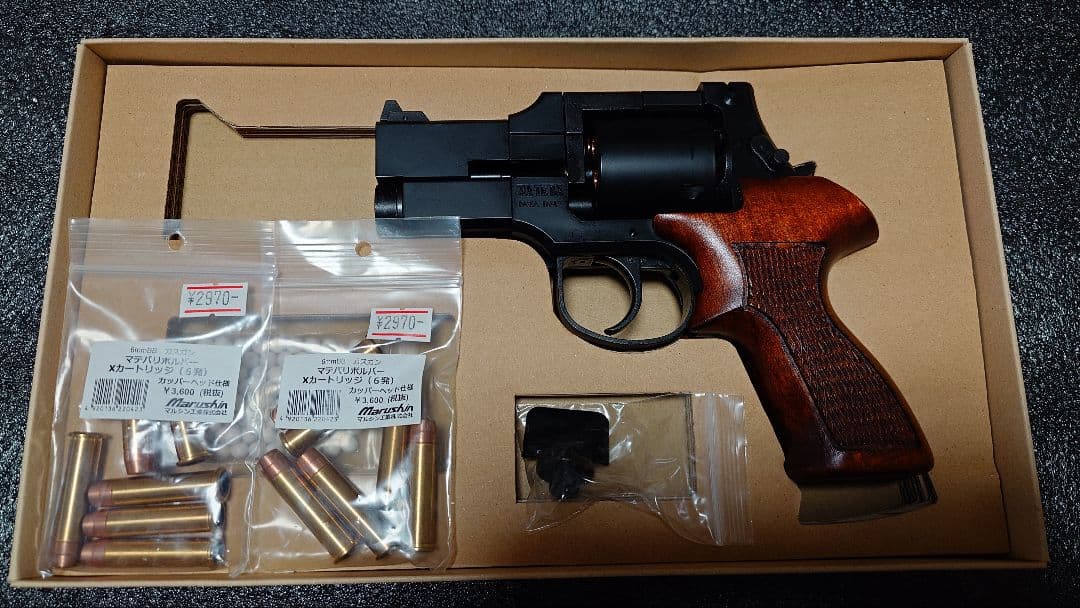 マルシン MATEBA ガスリボルバー 木製グリップ カートリッジ18発外箱付き