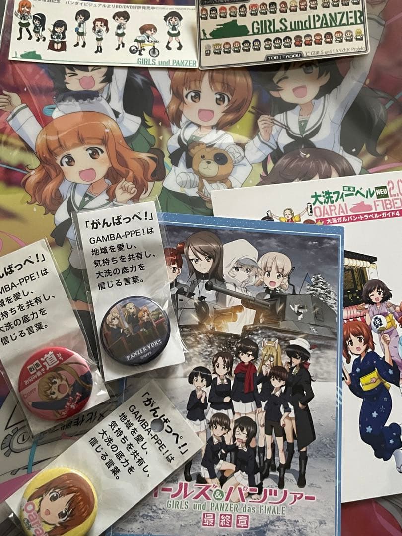 ガルパン グッズセット ガールズ&パンツァー がんばっぺ！缶バッジ ファイル 等