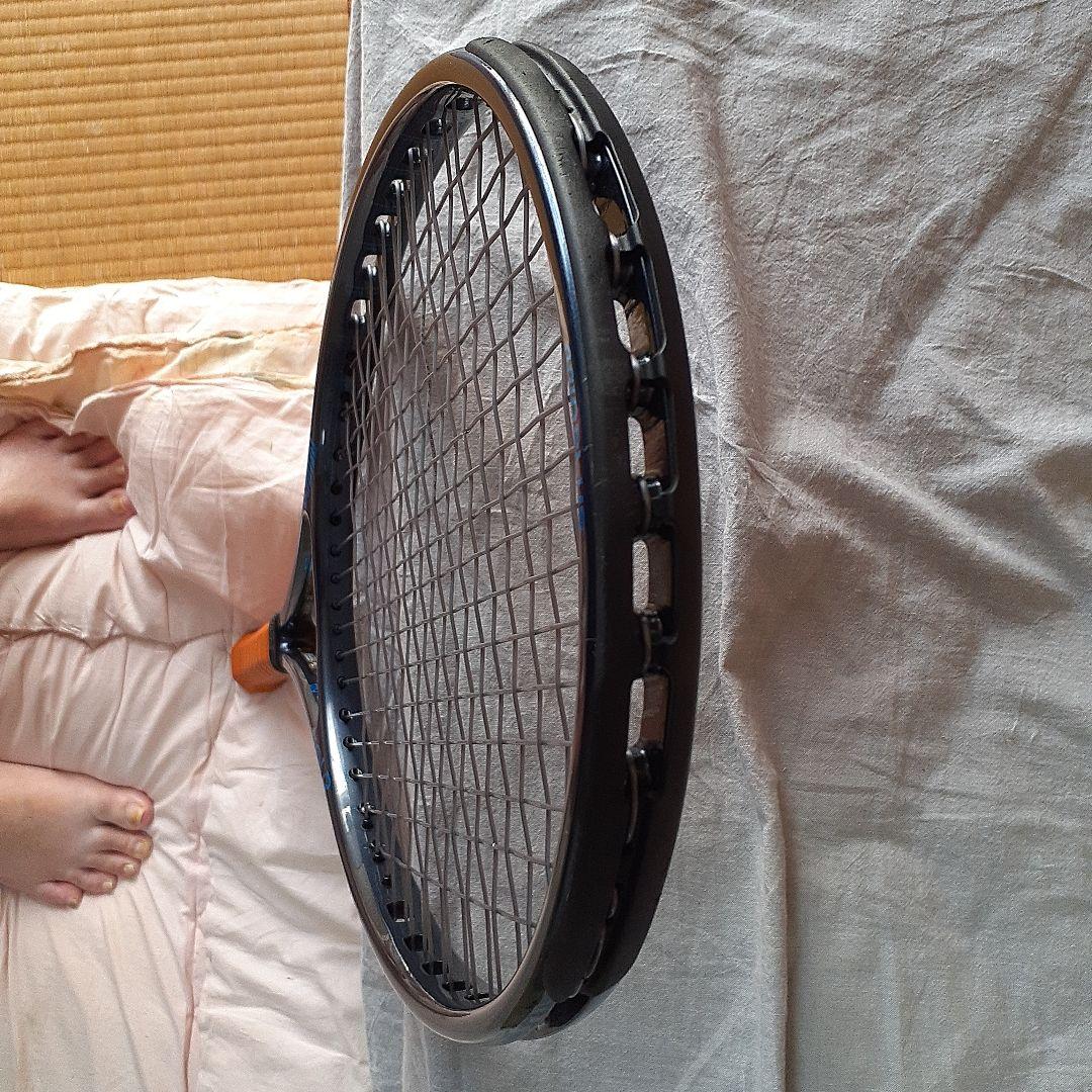 硬式テニスラケット 高弾性カーボン+テキストリ－ム×ザイロン+高分子エラストマー