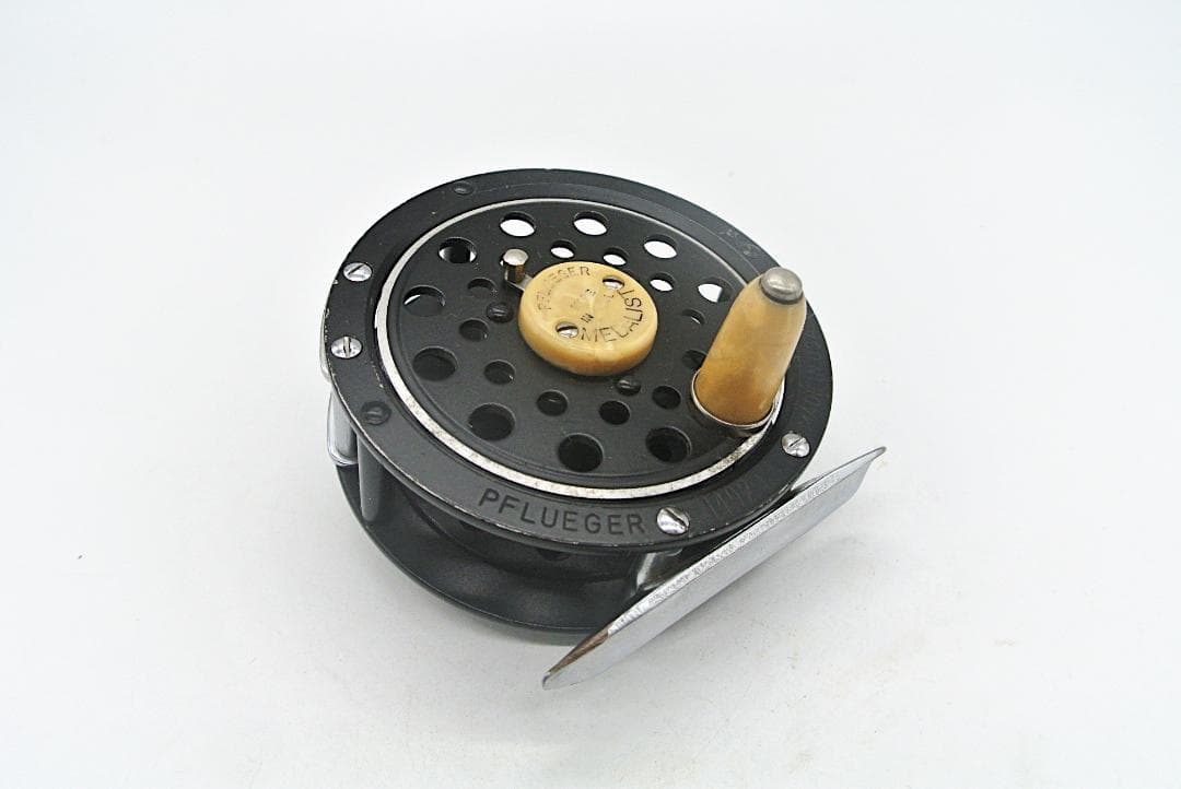 Pflueger MEDALIST 1492 DA フライフィッシングリール