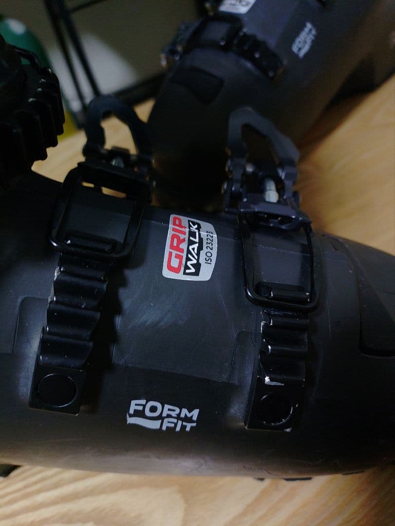 【送料無料】KORE スキー ブーツ 120 25.5cm