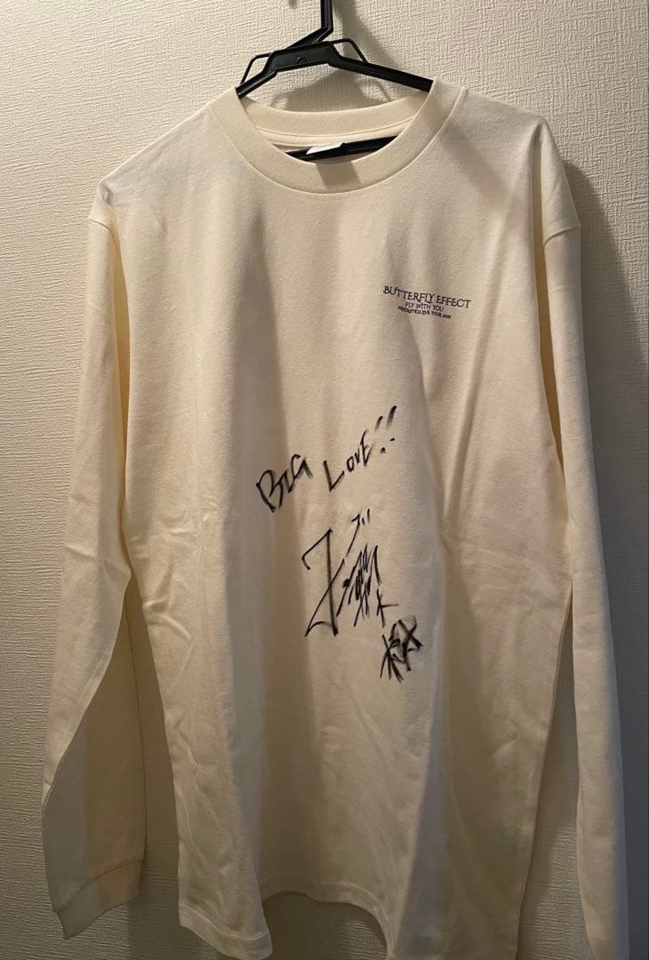 値下げ‼️FANTASTICS 佐藤 大樹 直筆サイン入り ツアー Tシャツ ！