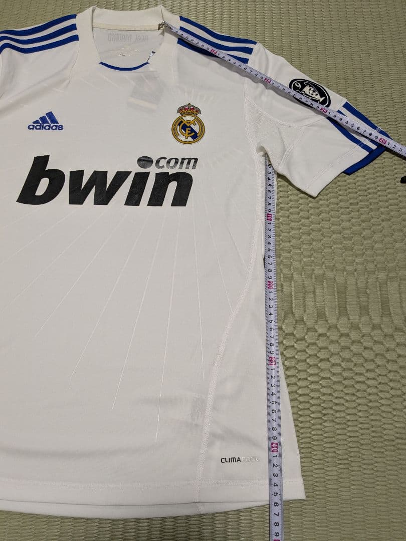 ２０１０シーズン　レアル・マドリード　エジル　ユニフォーム