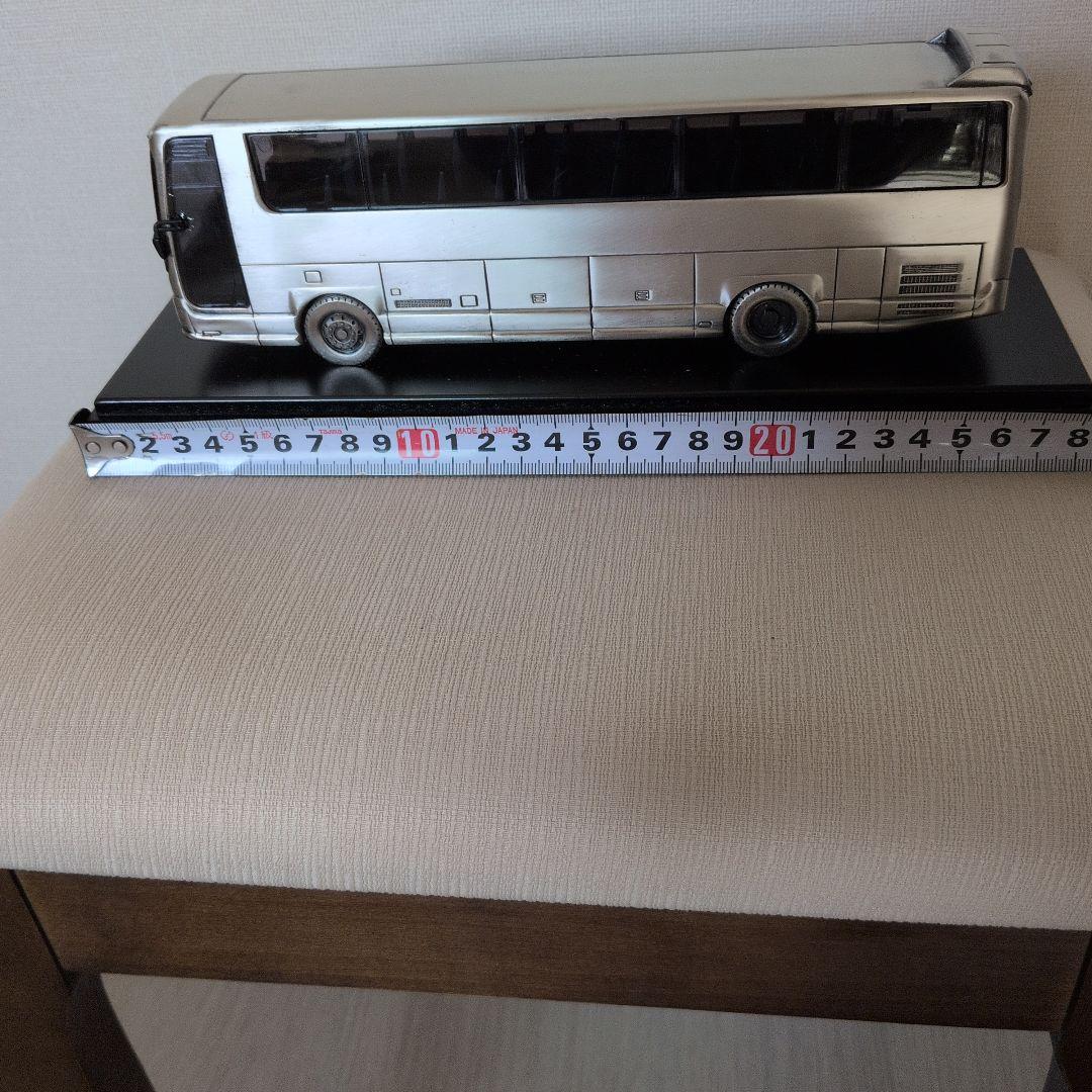 Isuzu Gala バスモデル 1/43 シルバー