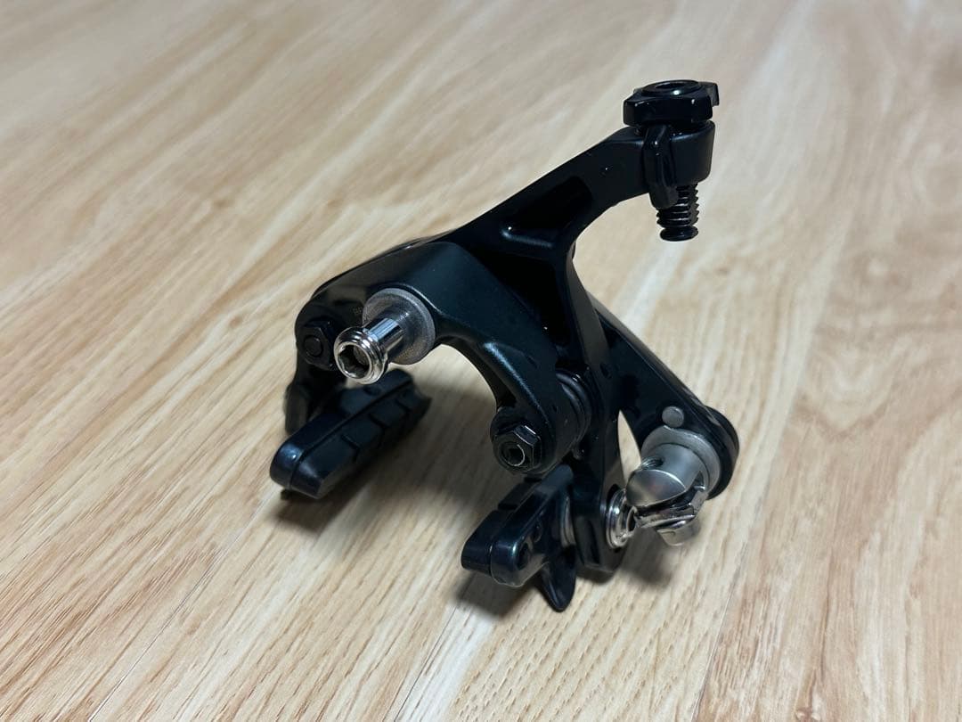 SHIMANO ULTEGRA R8000 ピポットブレーキ