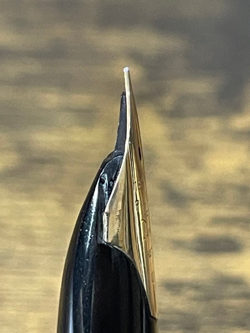 1975年製　初代カスタム　高級天然　イタヤカエデ 大型18金　万年筆　細字