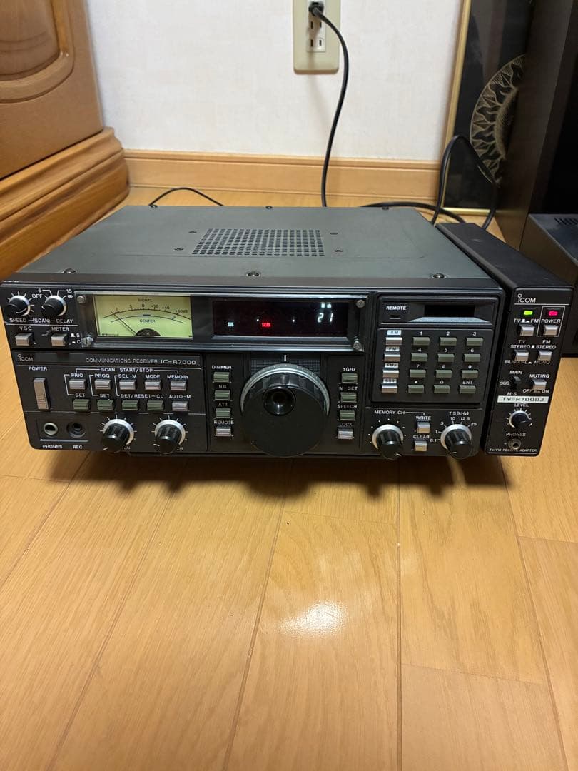 ICOM IC-R7000＋TV-R7000J 広帯域受信機