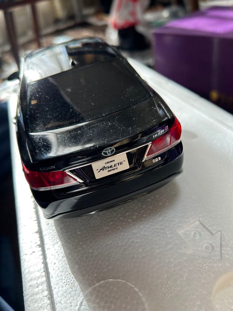 KYOSHO samurai クラウンアスリート G ハイブリッド 1/18×2