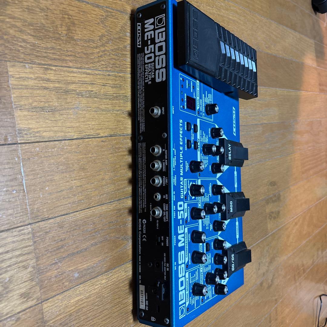 BOSS ME-50 ギター用マルチエフェクター 完動品 純正アダプター付属