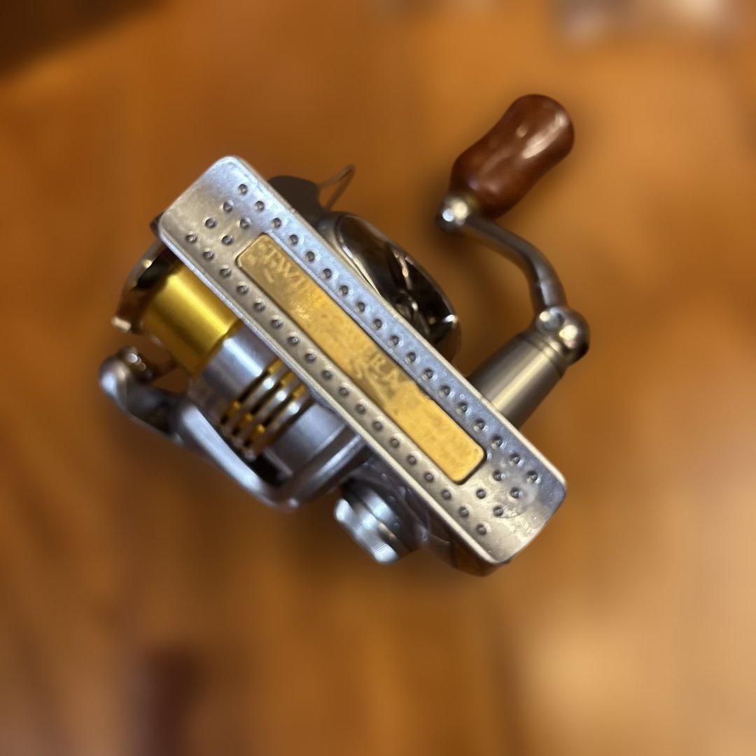 シマノ　ツインパワー TWINPOWER MG 2500s スピニングリール