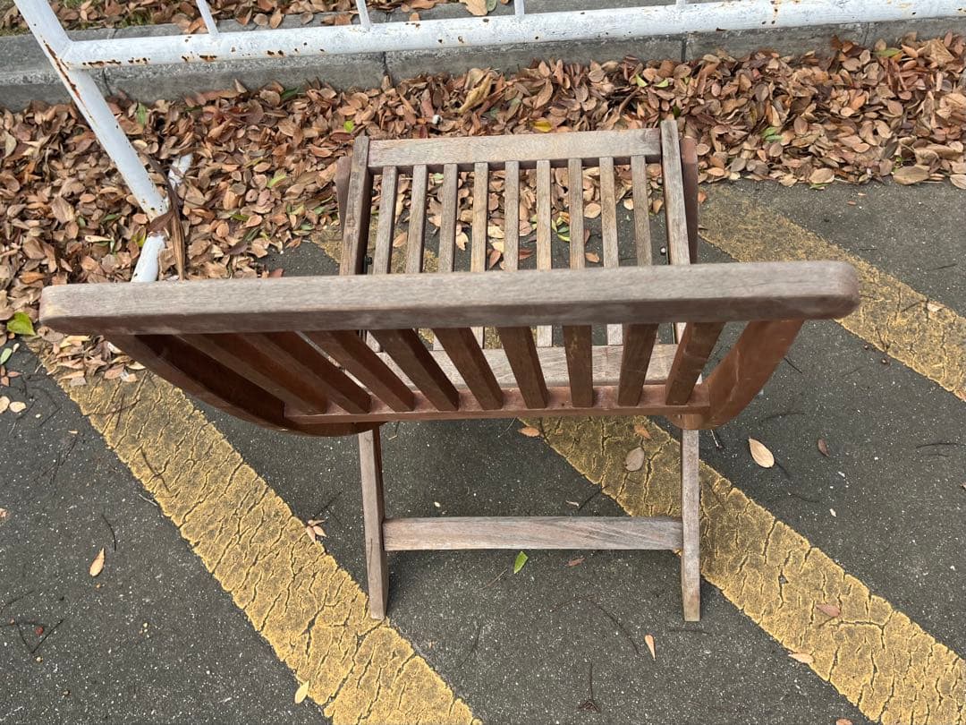 c）ヴィンテージ・ポピュラー折りたたみチェア 木製折りたたみチェア ブラウン