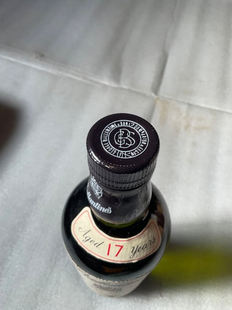 バレンタイン17年／箱付き3本セット。ウイスキー・モルトグレーン。17年。【新品