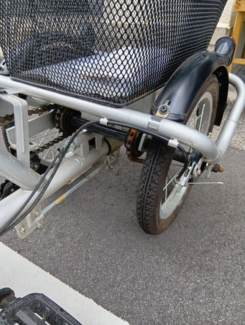 送料無料　三輪自転車　高齢者　買い物自転車　リハビリ　介護用