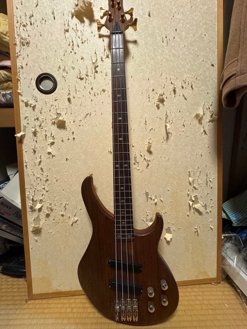 ANTIQUE NOEL アンティークノエル　4弦ベース