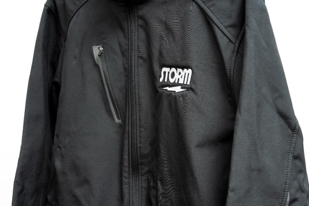 リョウさま専用STORM ソフトシェルジャケット 黒 新品 M（日本Lサイズ）