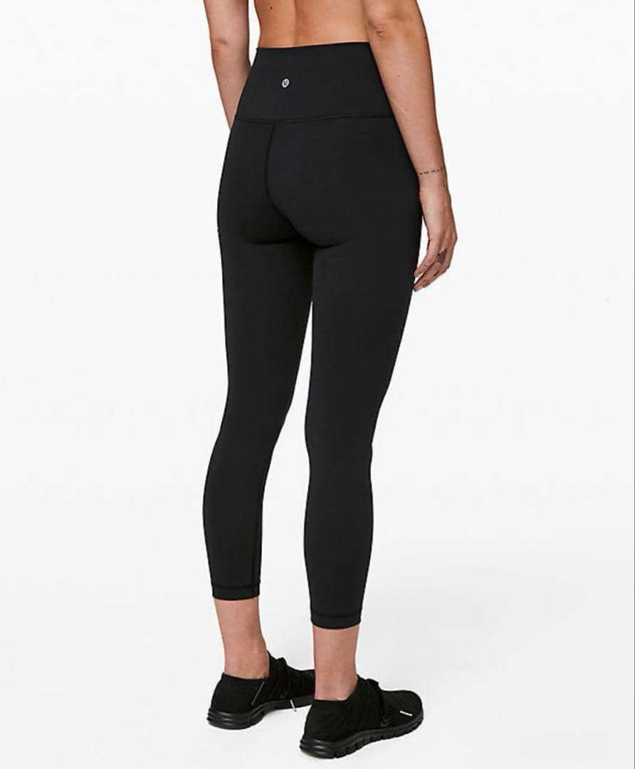 ルルレモン　新品未使用　ヨガウェア レギンス ブラック　サイズ4