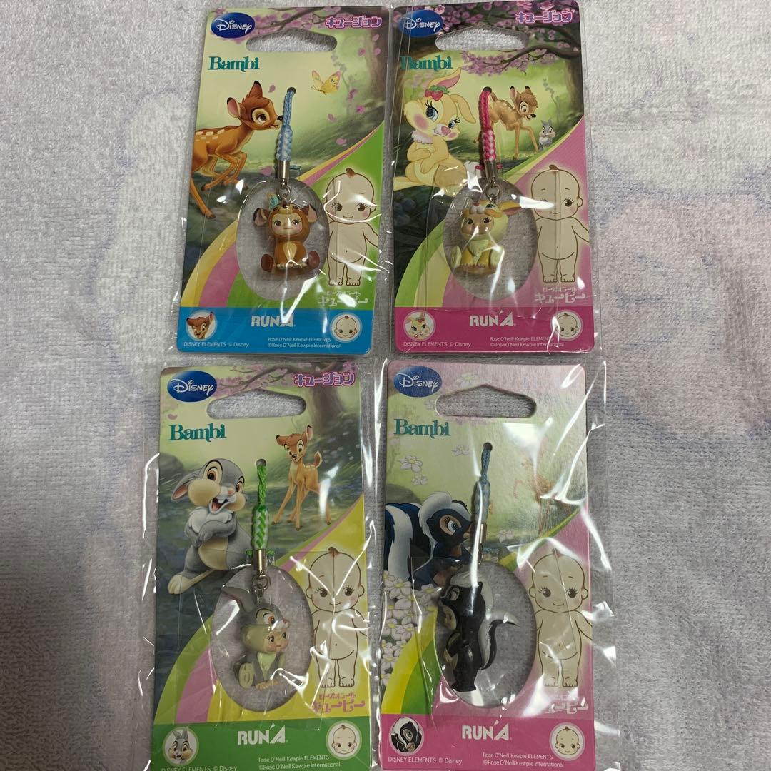 キュージョン　ディズニー　バンビ　ミス・バニー　トンスケ　フラワー　根付け