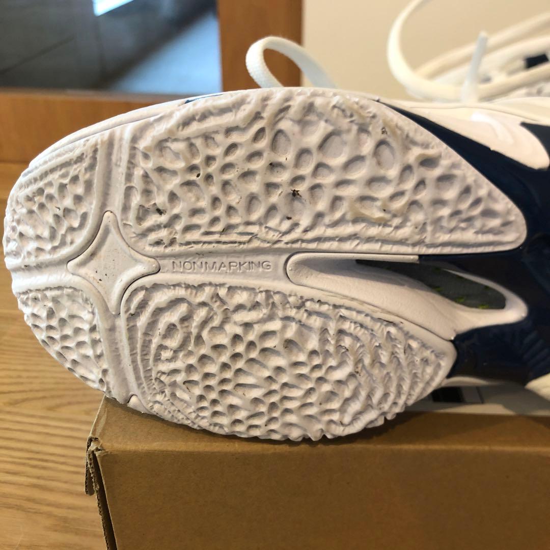 モコモコ★ママMizuno Wave Lightning Z8 シューズ