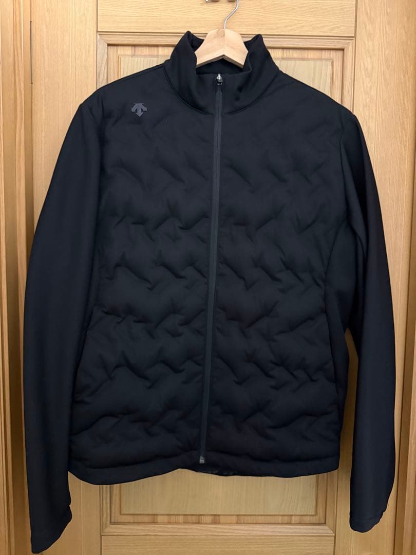 デサント ゴルフ ダウンジャケット