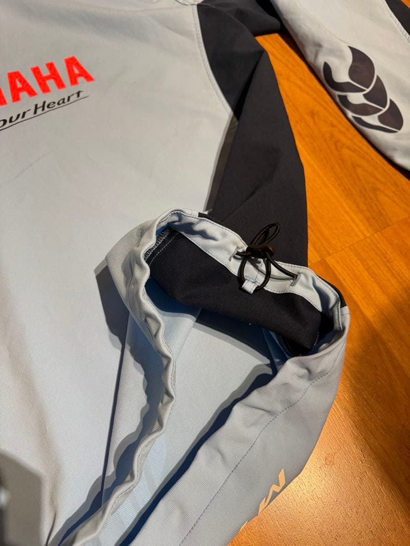 【非売品】ラグビー 【ヤマハ発動機ジュビロ】チームジャージ上