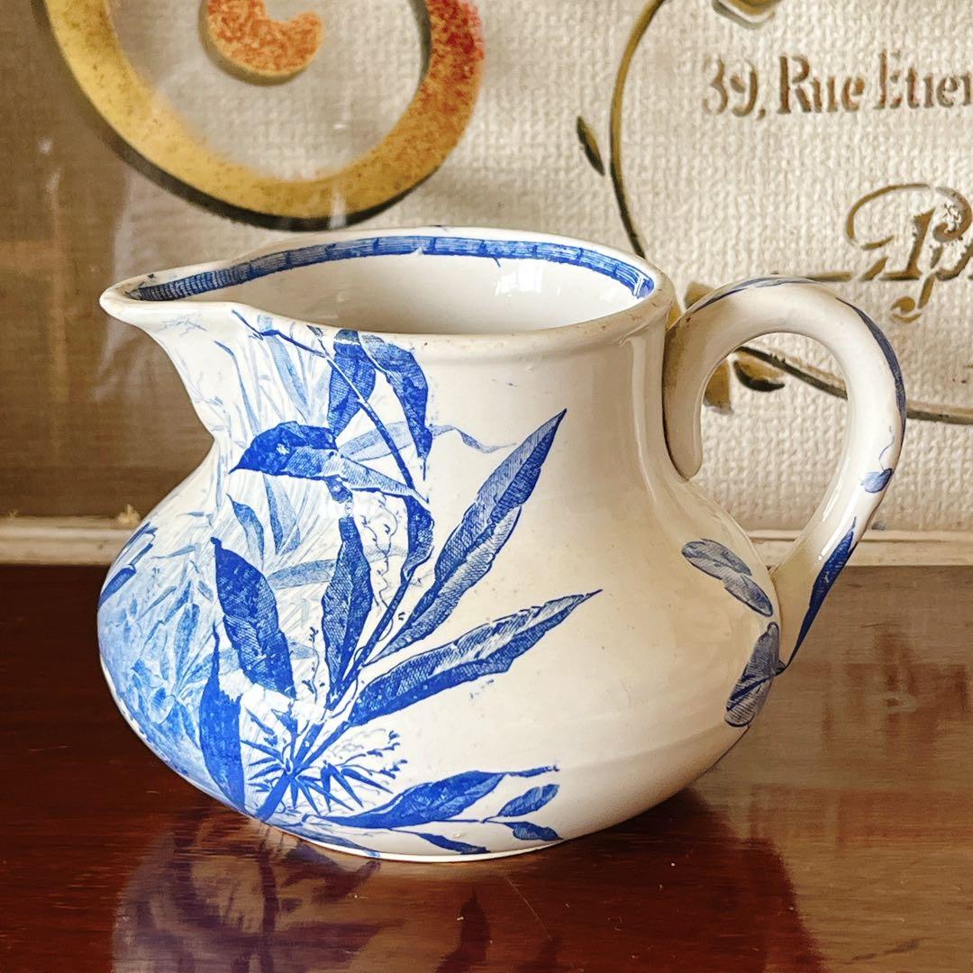 リュネビル　小ぶりな美しいピシェ